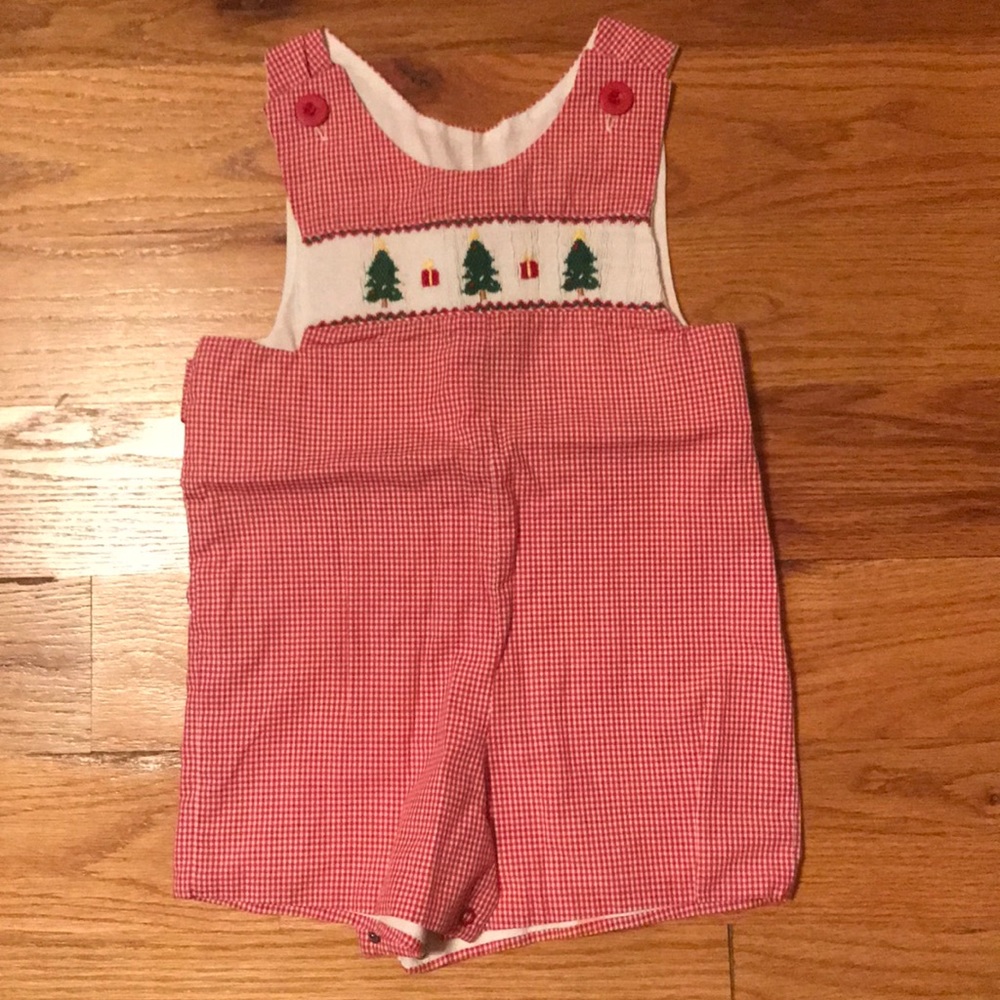 Boys 3T gingham romper w/ smocking Christmas trees